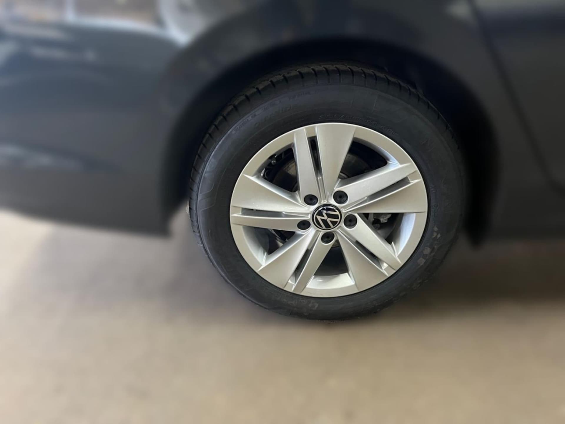 Volkswagen Golf Variant Life