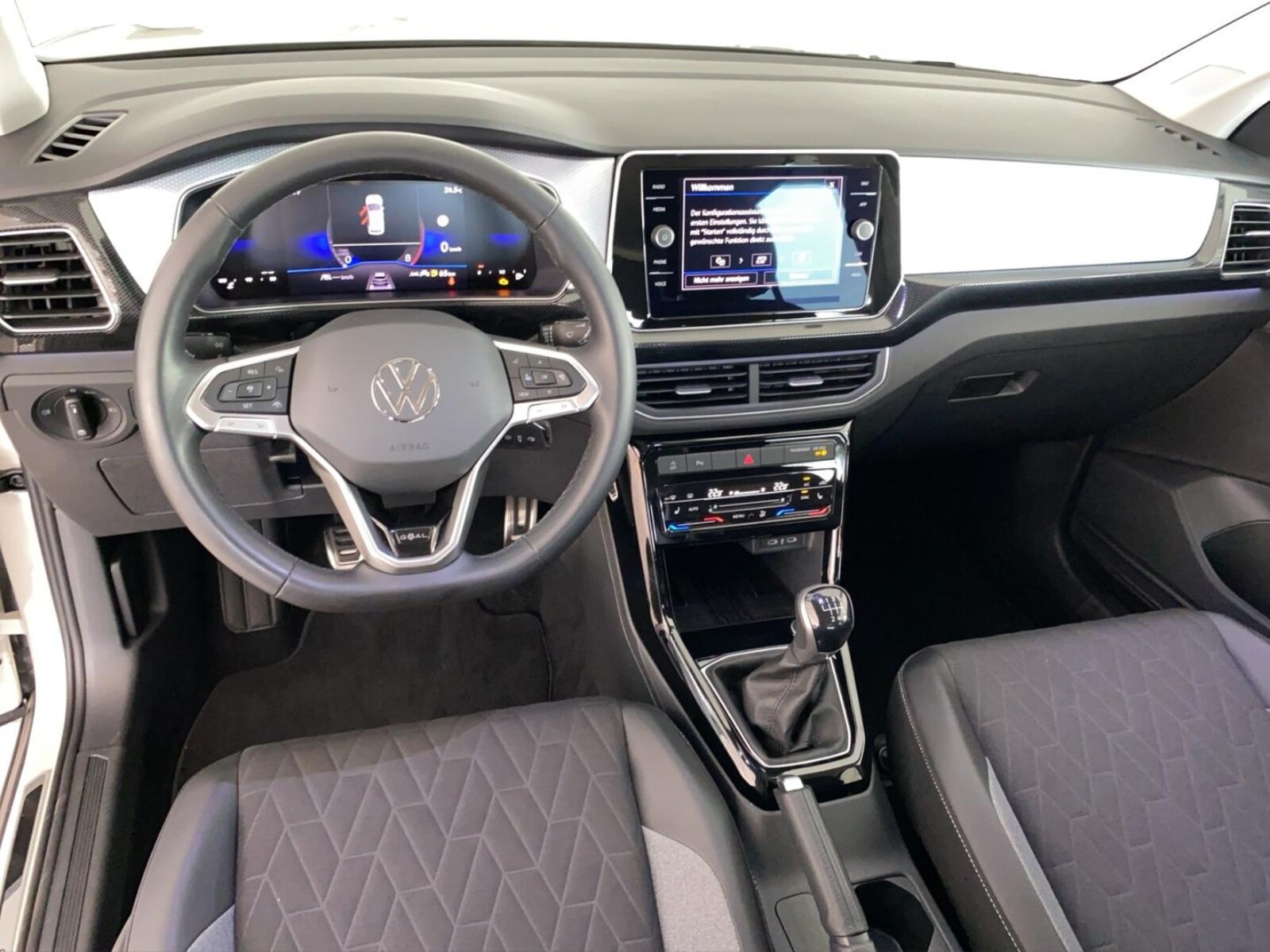 Volkswagen T-Cross – Bild 12
