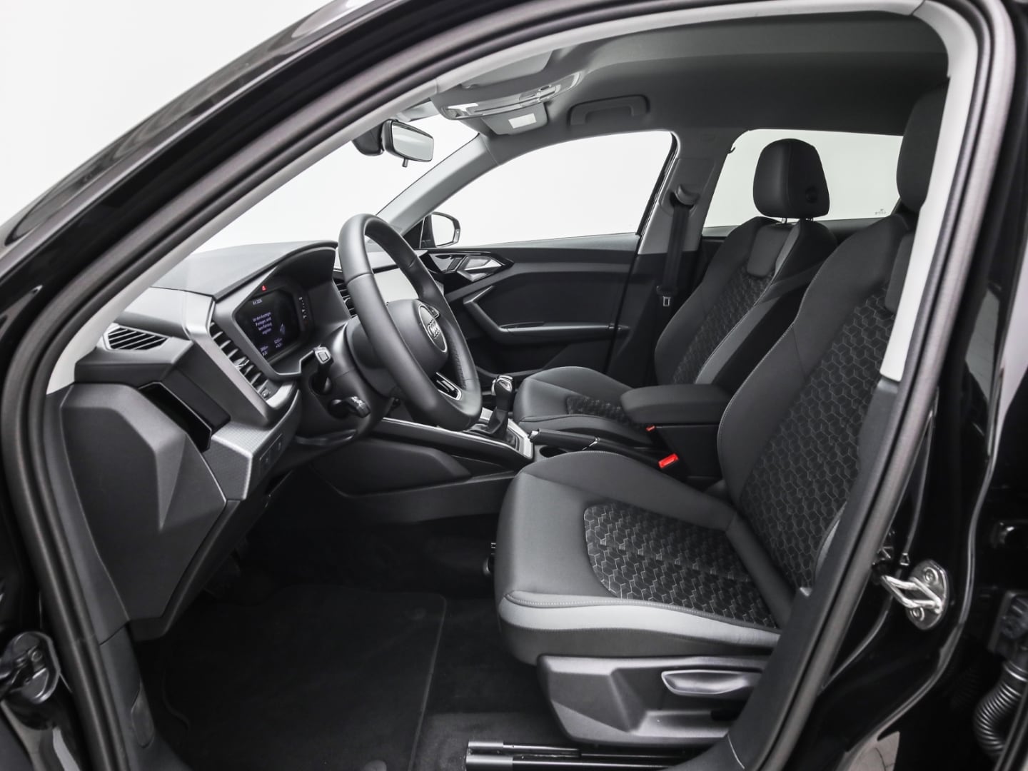 Bild über Audi A1 Sportback advanced 30 TFSI S tronic - für weitere Informationen kontaktieren Sie den Audi Partner