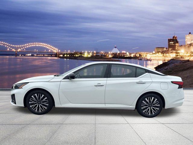 2025 Nissan Altima