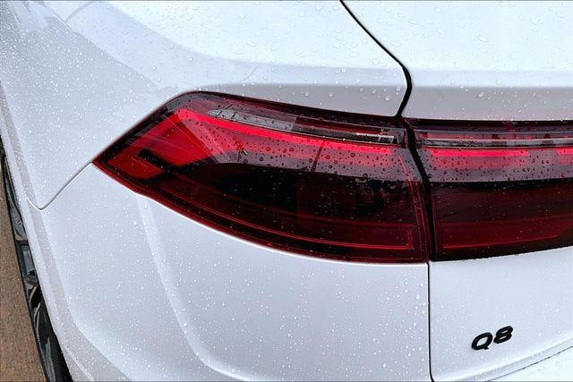 2026 Audi Q8 Premium Plus - Photo 32