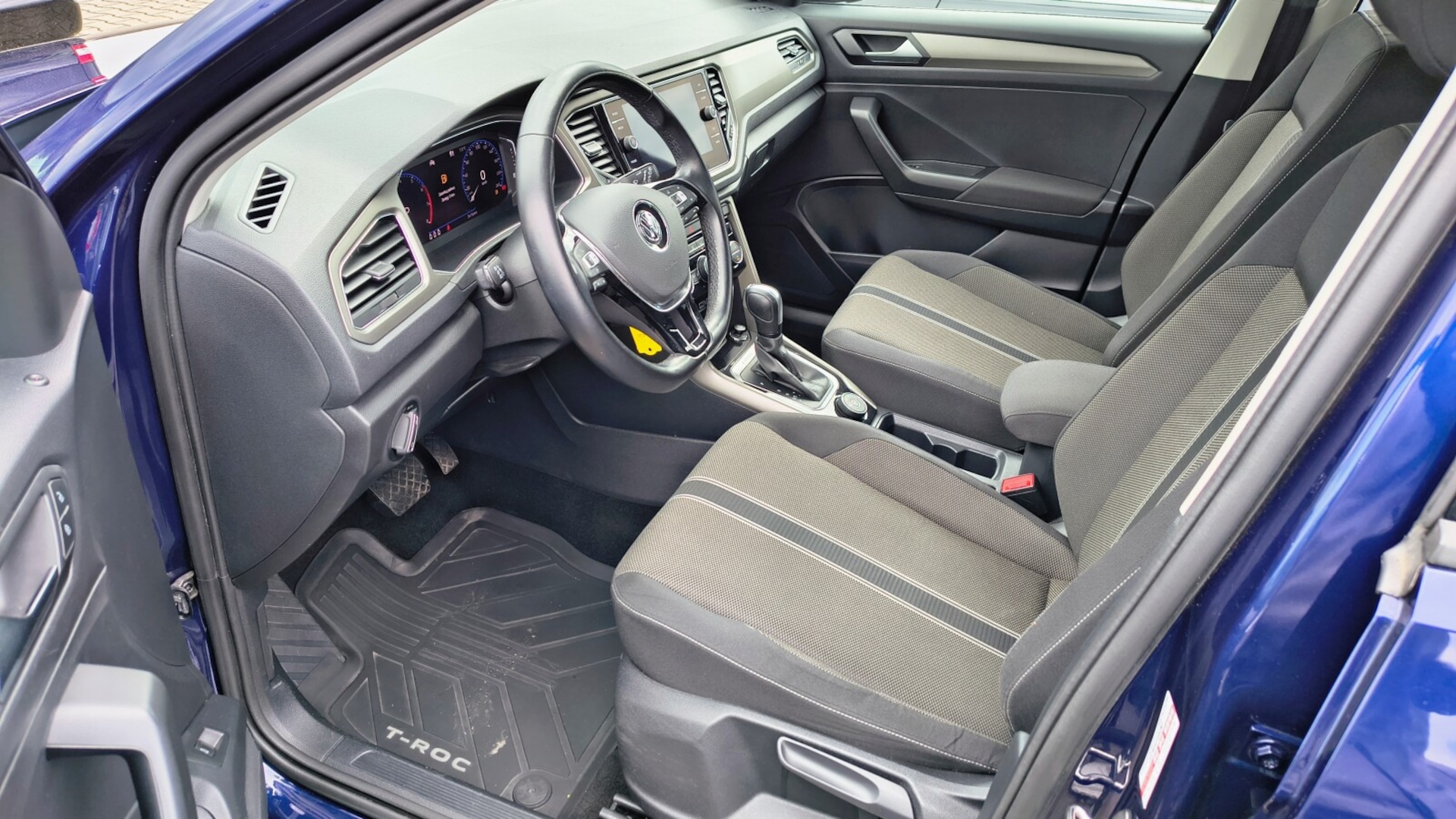 Volkswagen T-Roc Style