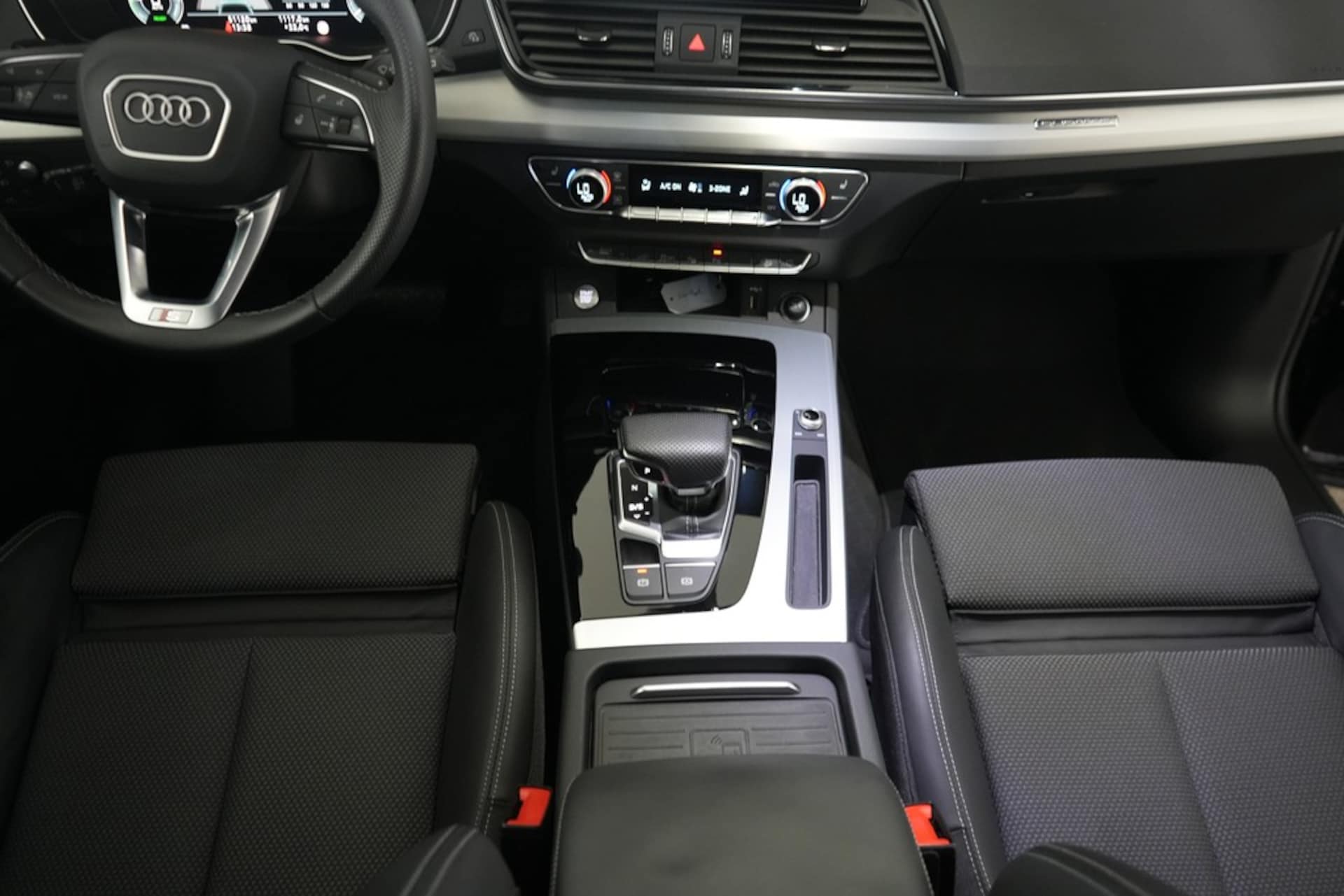 Audi Q5 TFSI e advanced