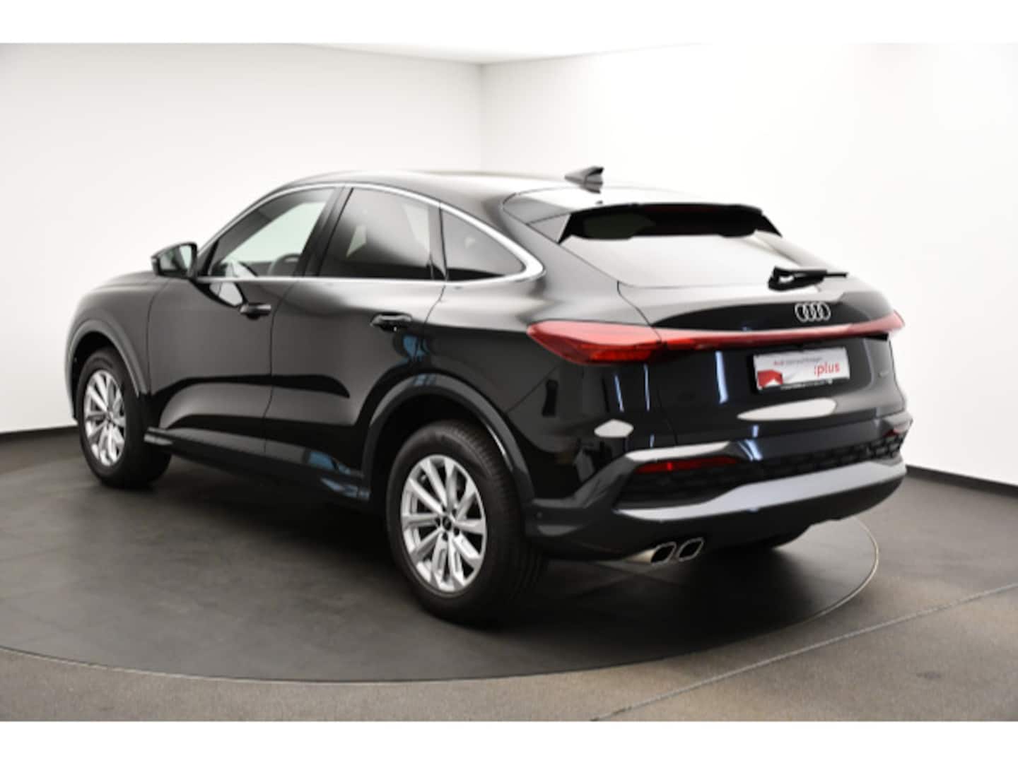 Bild über Audi Q5 Sportback TDI quattro 150 kW S tronic - für weitere Informationen kontaktieren Sie den Audi Partner