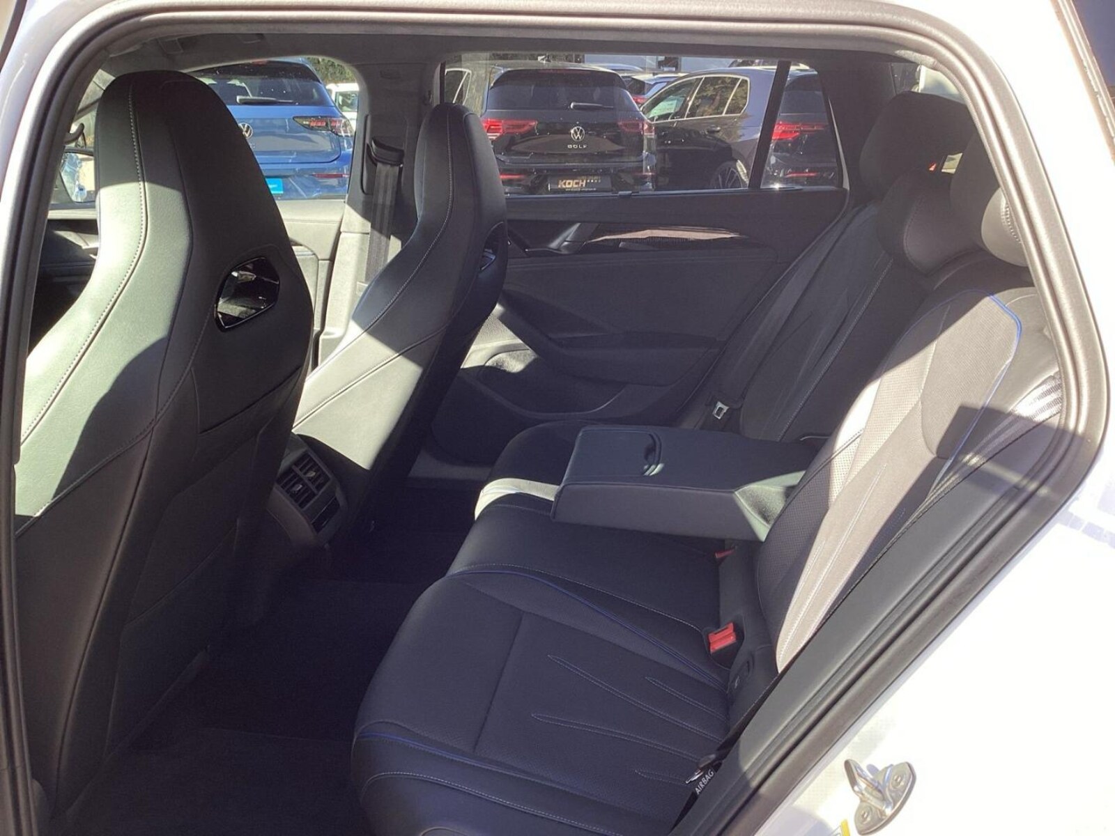 Volkswagen Passat – Bild 14