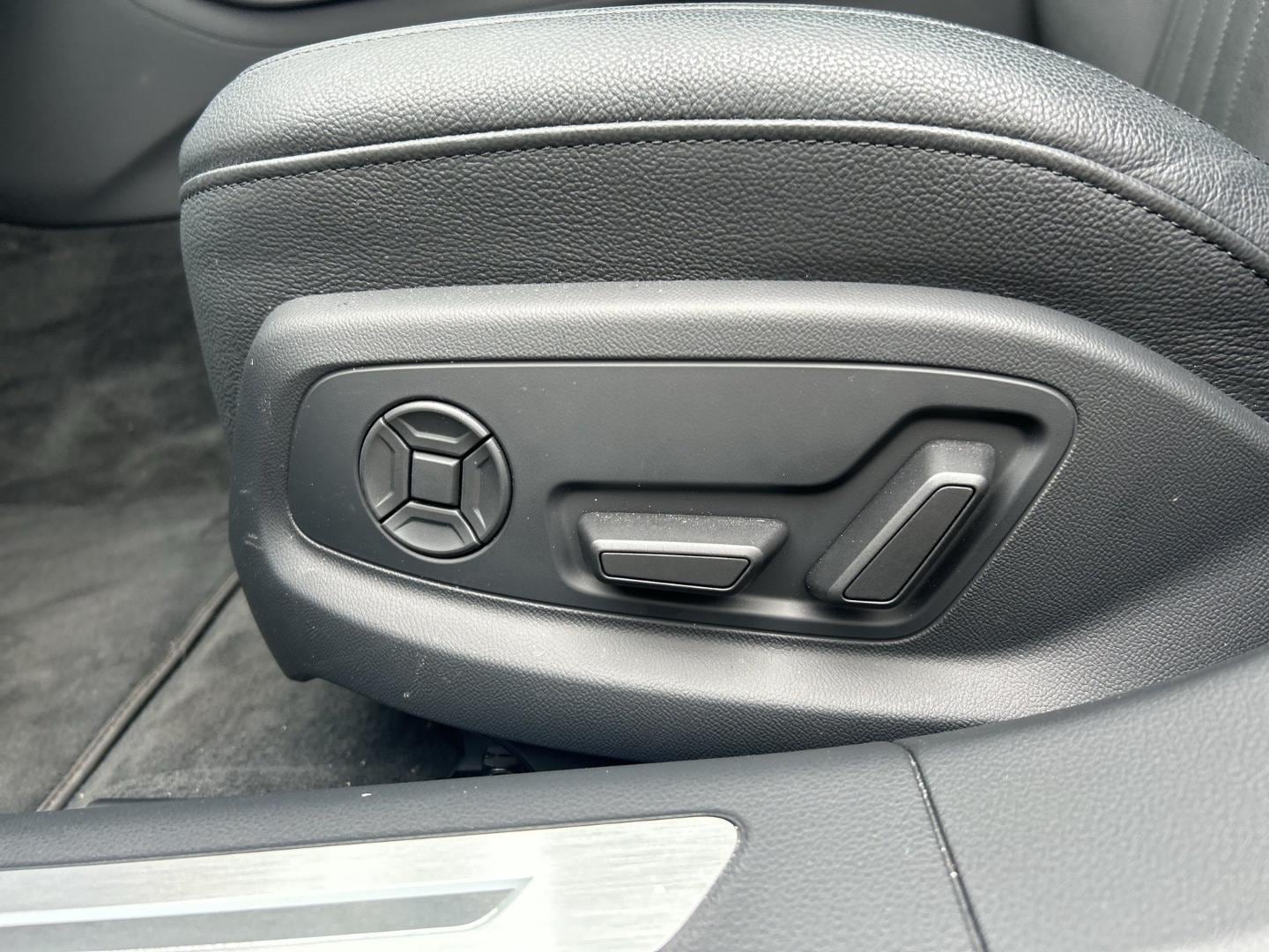 Bild über Audi A8 L TFSI e 60 TFSI e quattro tiptronic - für weitere Informationen kontaktieren Sie den Audi Partner