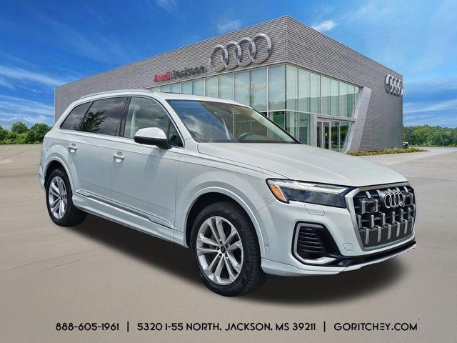 Photo of 2025 Audi Q7