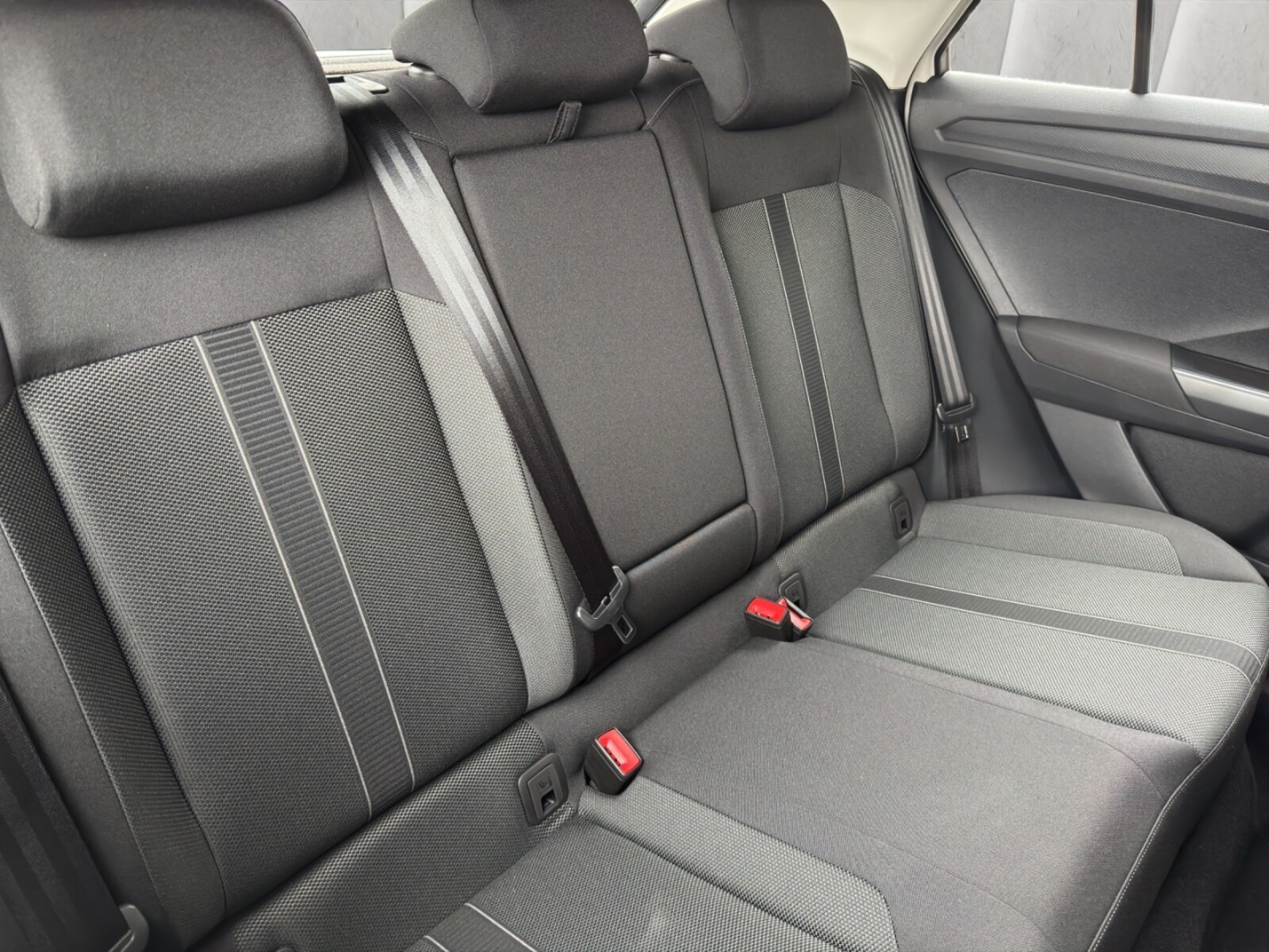 Volkswagen T-Roc – Bild 14