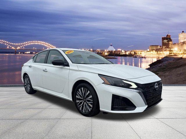 2025 Nissan Altima