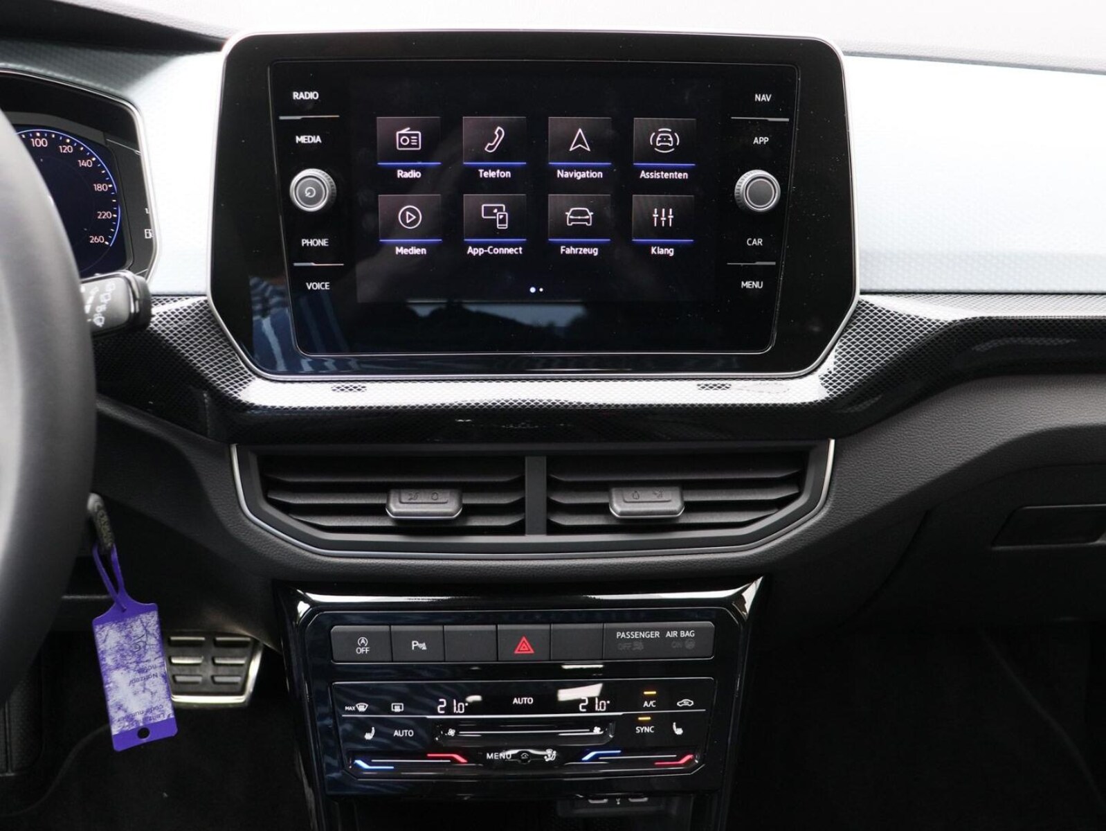 Volkswagen T-Cross – Bild 9