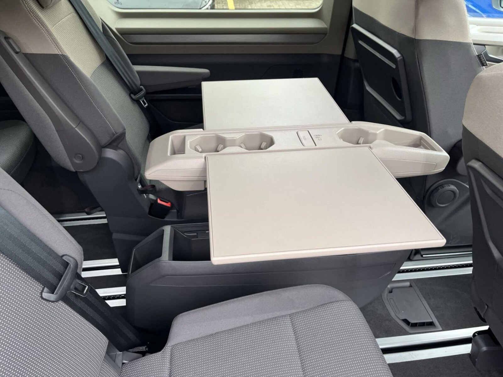 Volkswagen Multivan Langversion – Bild 20