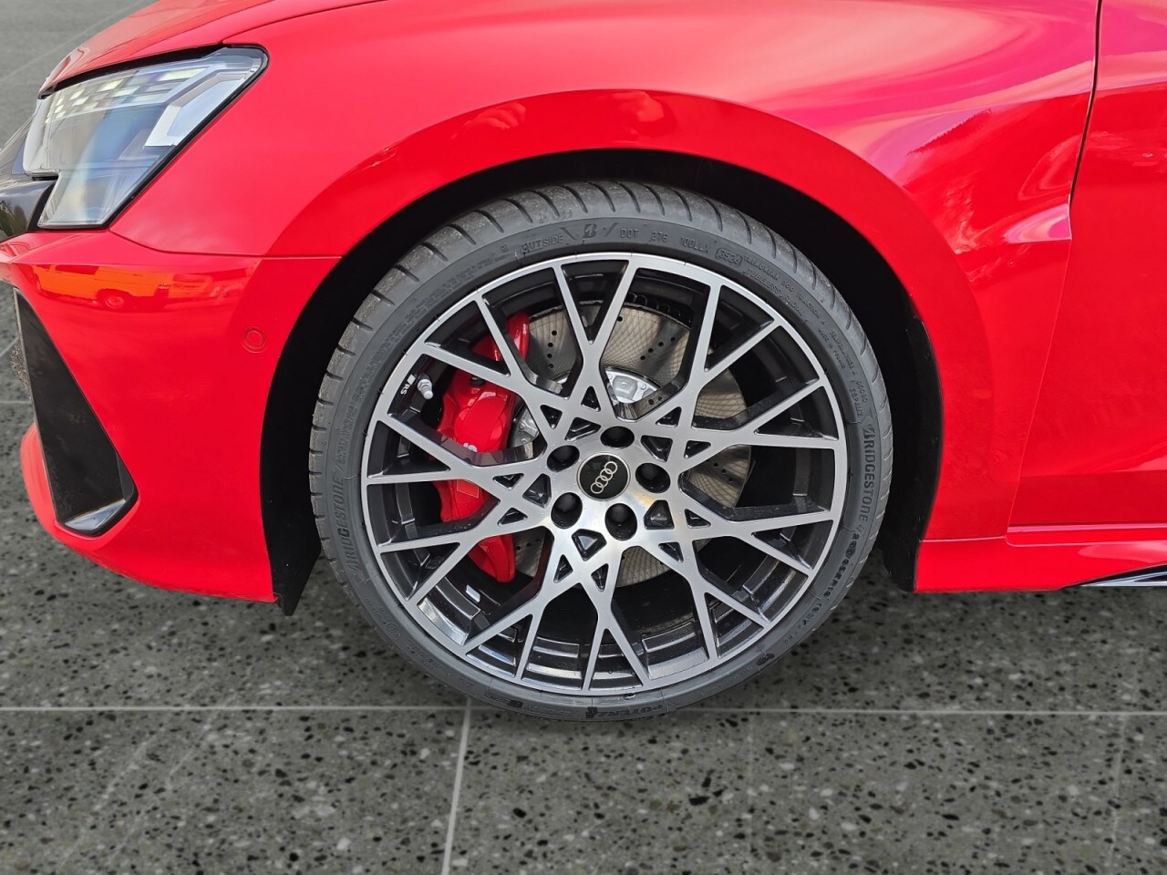 Image about Audi RS 3 Limousine TFSI quattro S tronic