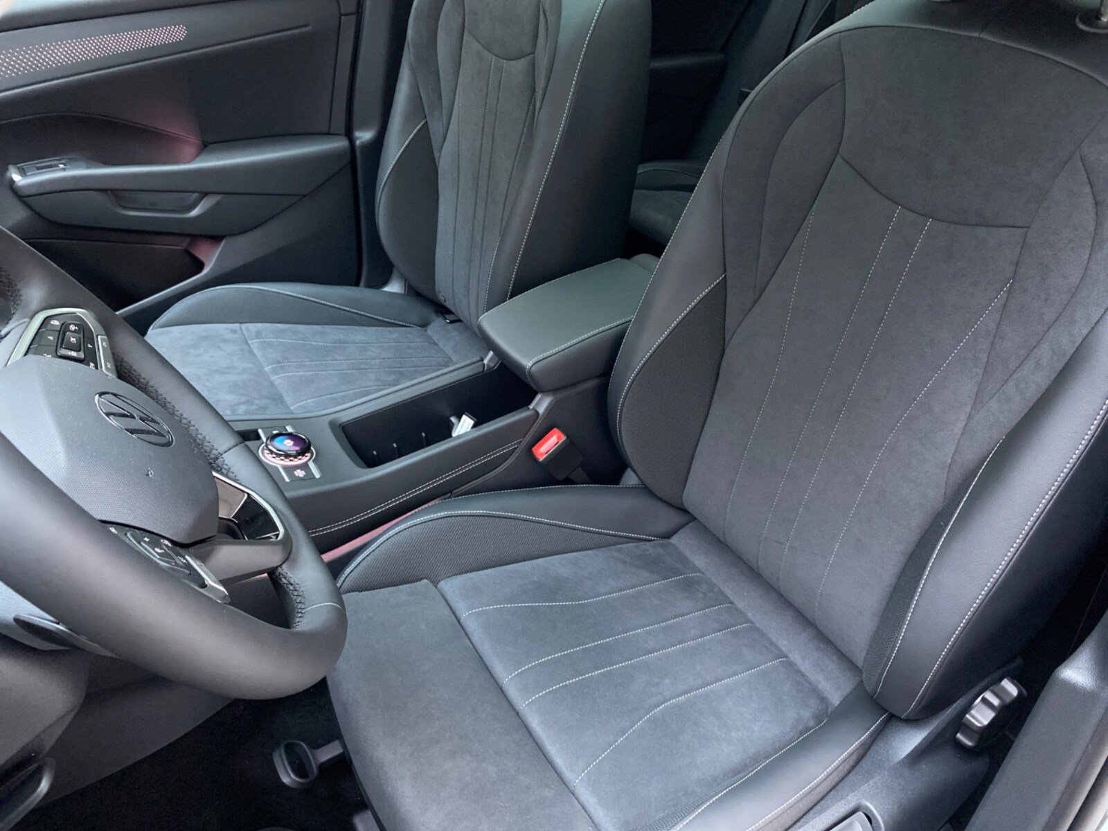 Volkswagen T-Roc – Bild 9
