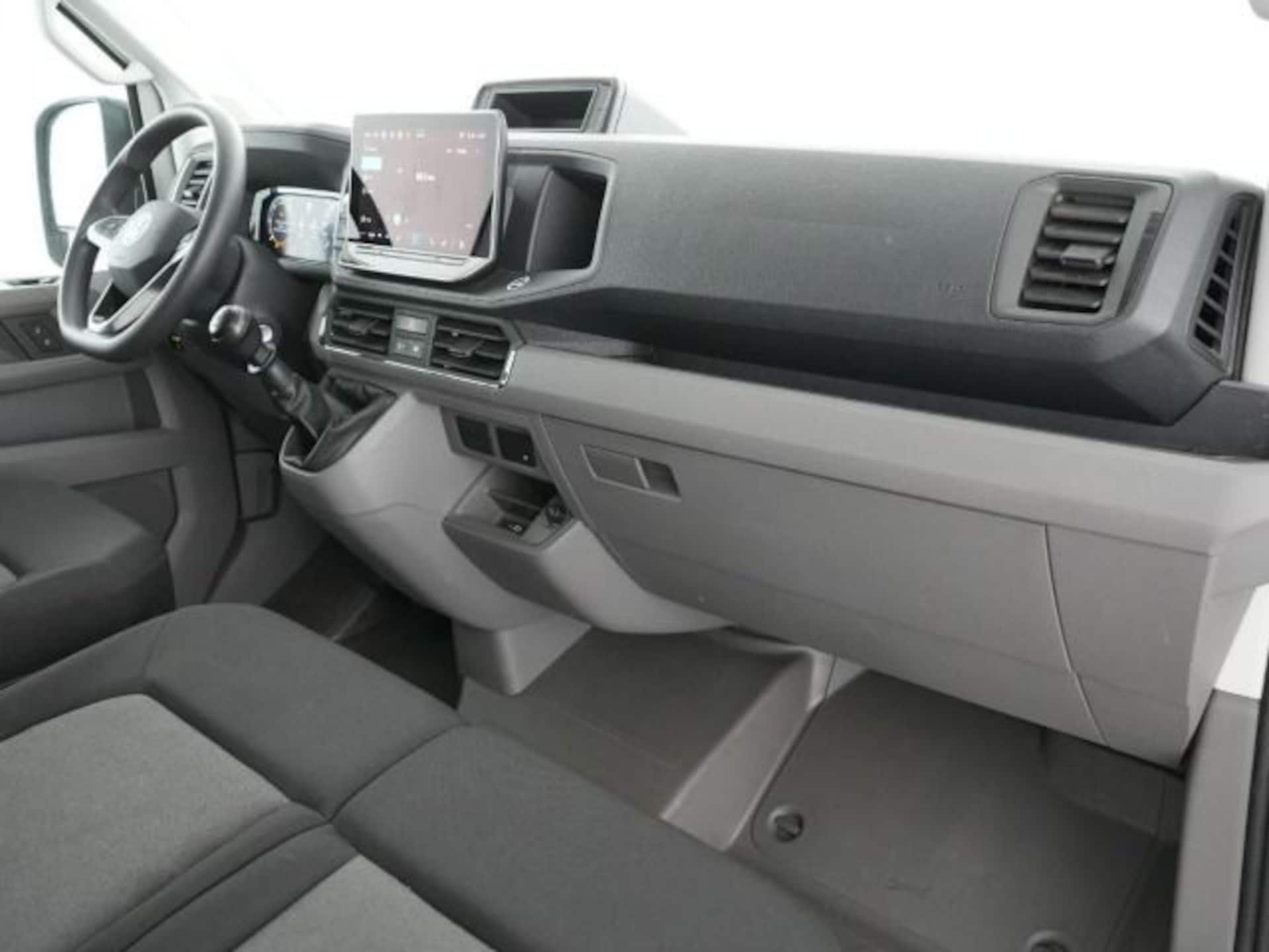 Volkswagen Crafter Kasten mittlerer Radstand