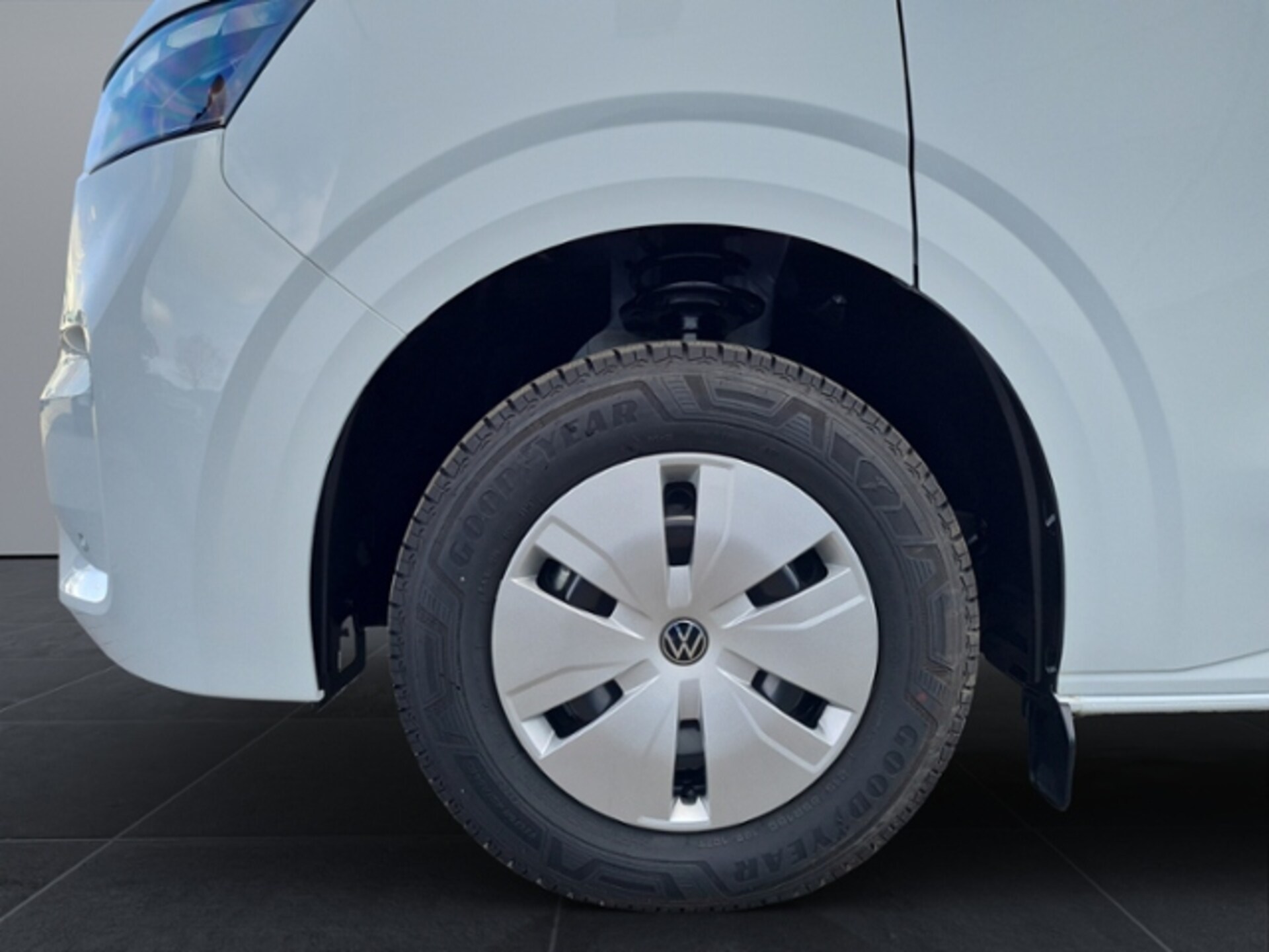 Volkswagen Transporter Kasten langer Radstand