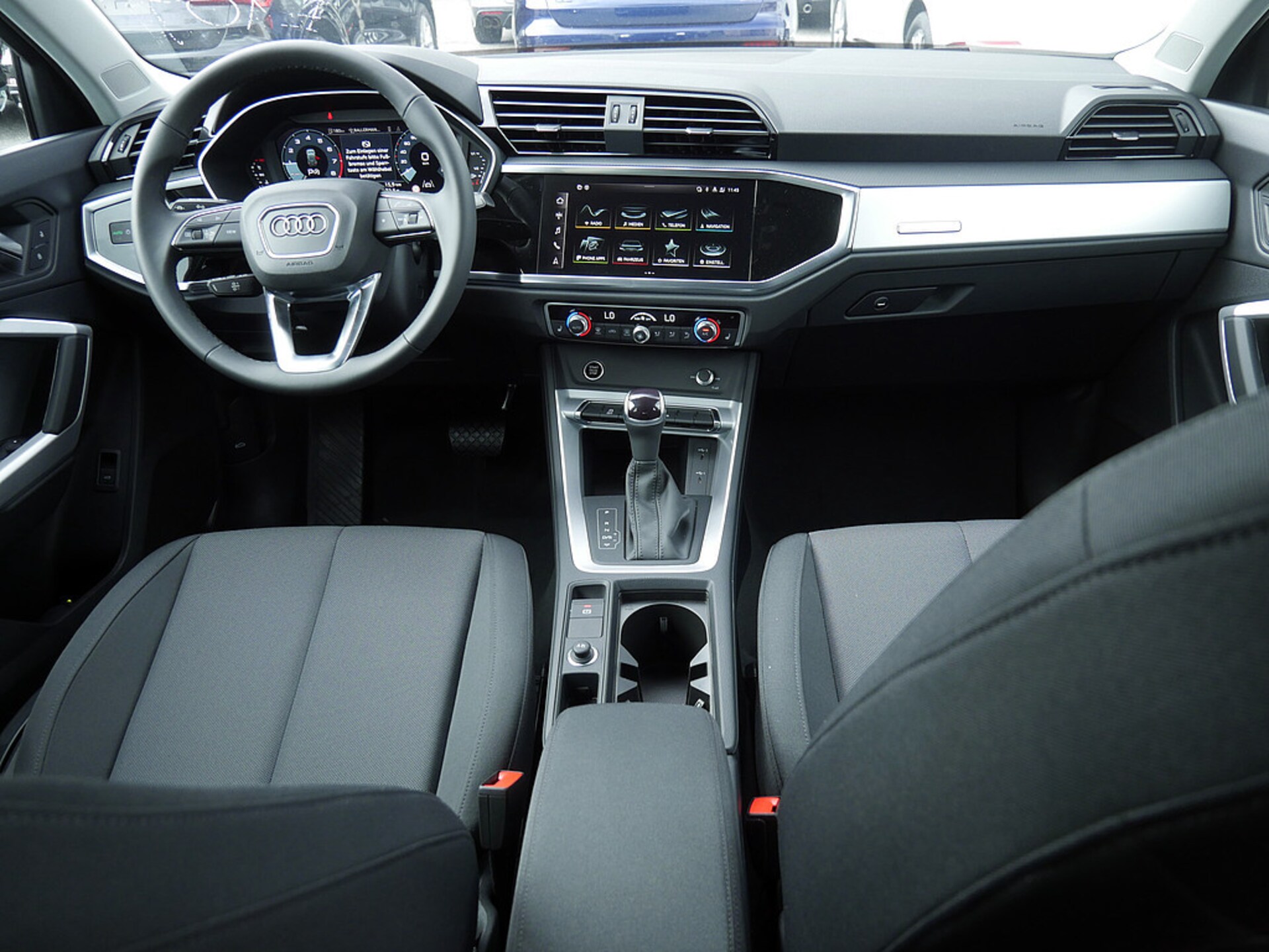 Audi Q3 SUV S line