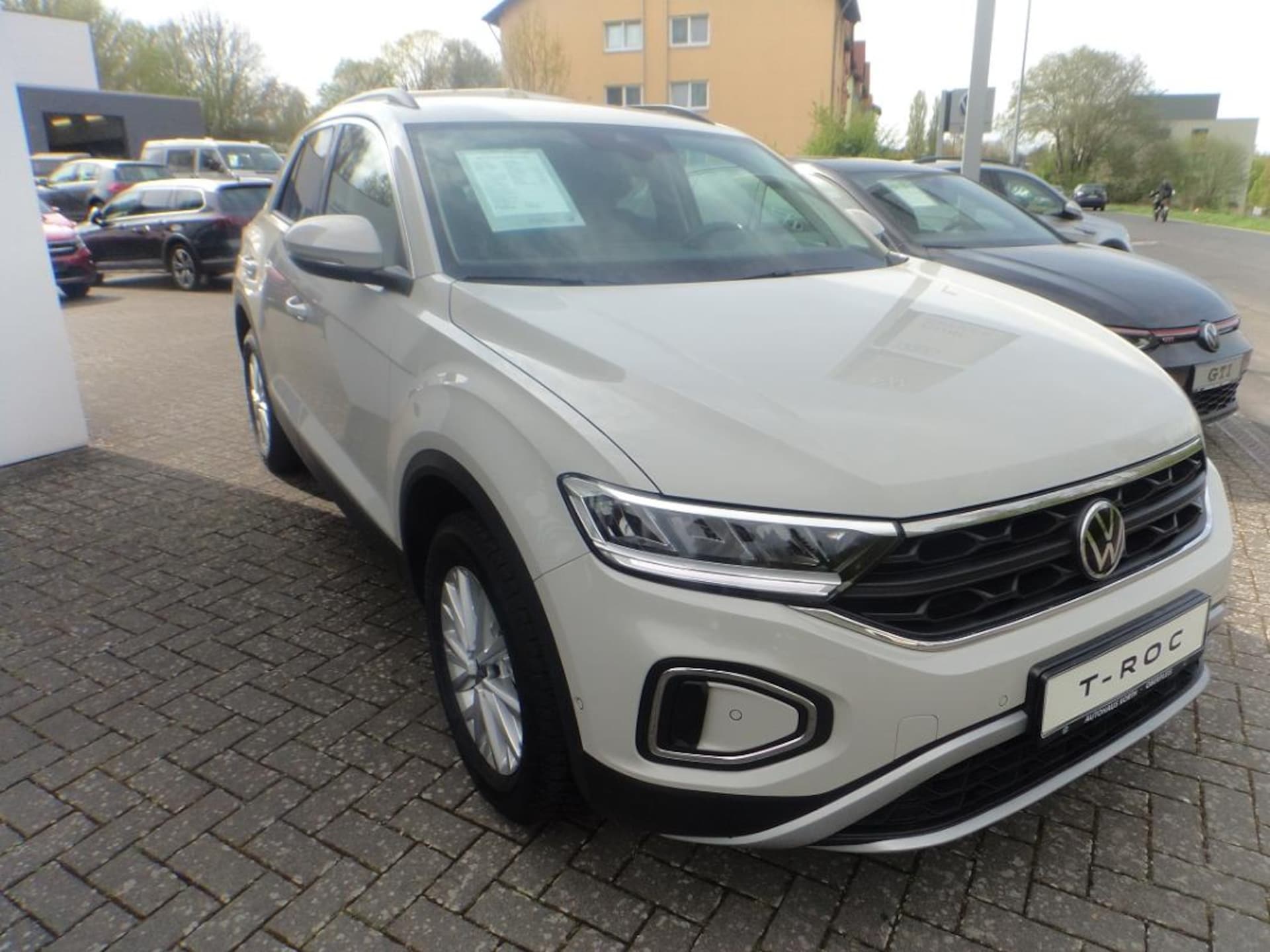 Volkswagen T-Roc Life
