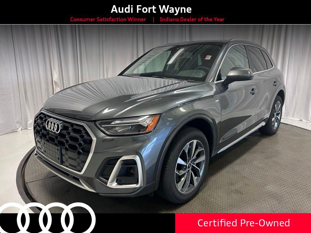2023 Audi Q5 45 Premium Plus's photo