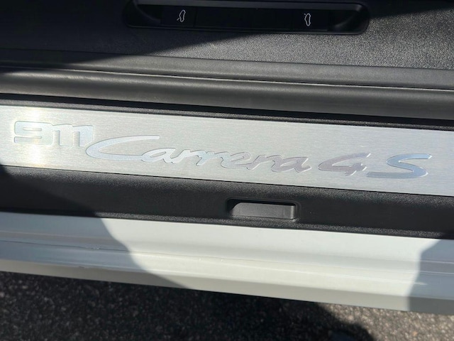 2021 Porsche 911 S - Photo 44