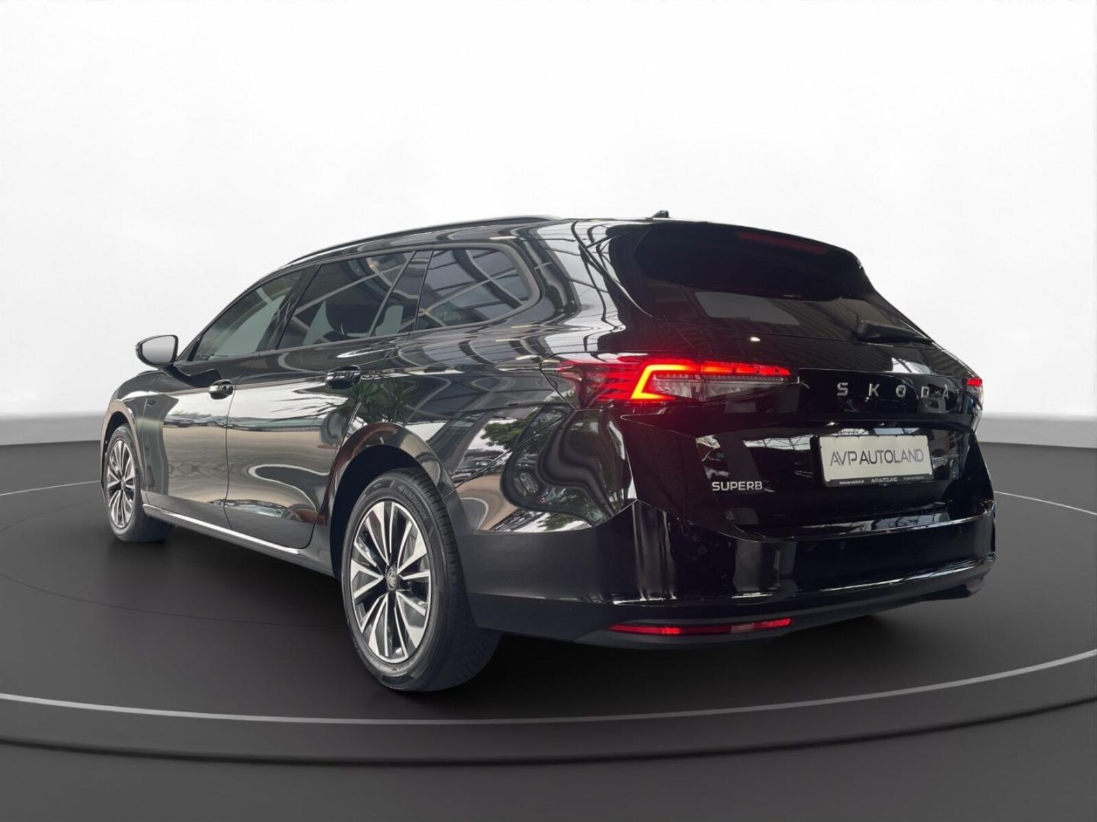 Škoda Superb Combi – Bild 7