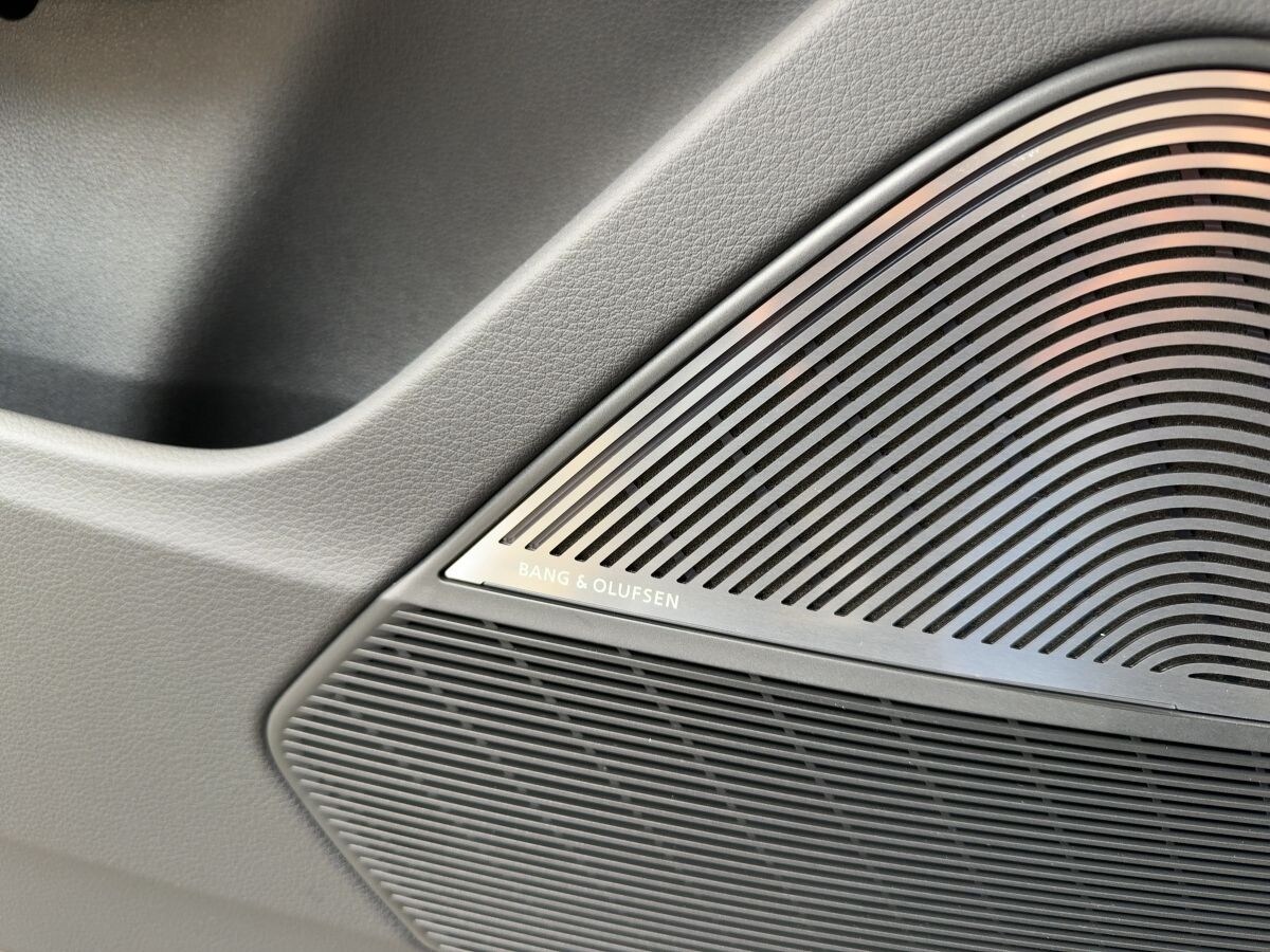 Image about Audi RS Q8 SUV quattro tiptronic