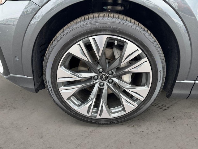 2026 Audi Q8 Premium Plus - Photo 9