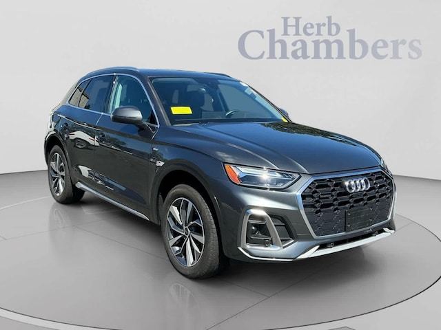 Photo of 2023 Audi Q5 