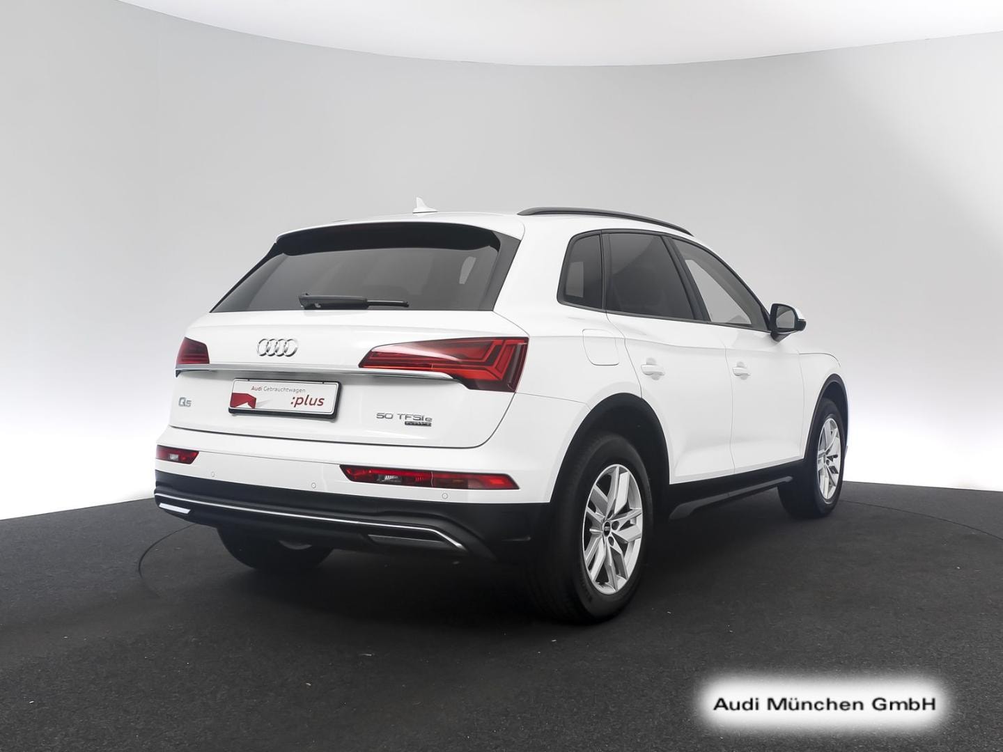 Bild über Audi Q5 TFSI e 50 TFSI e quattro S tronic - für weitere Informationen kontaktieren Sie den Audi Partner