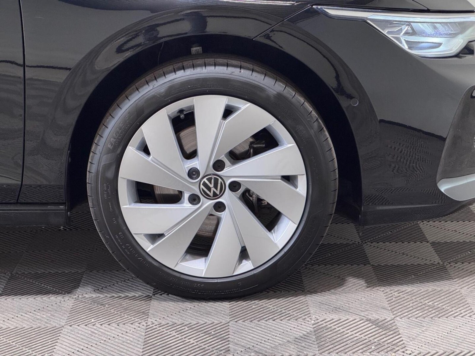 Volkswagen Golf – Bild 17