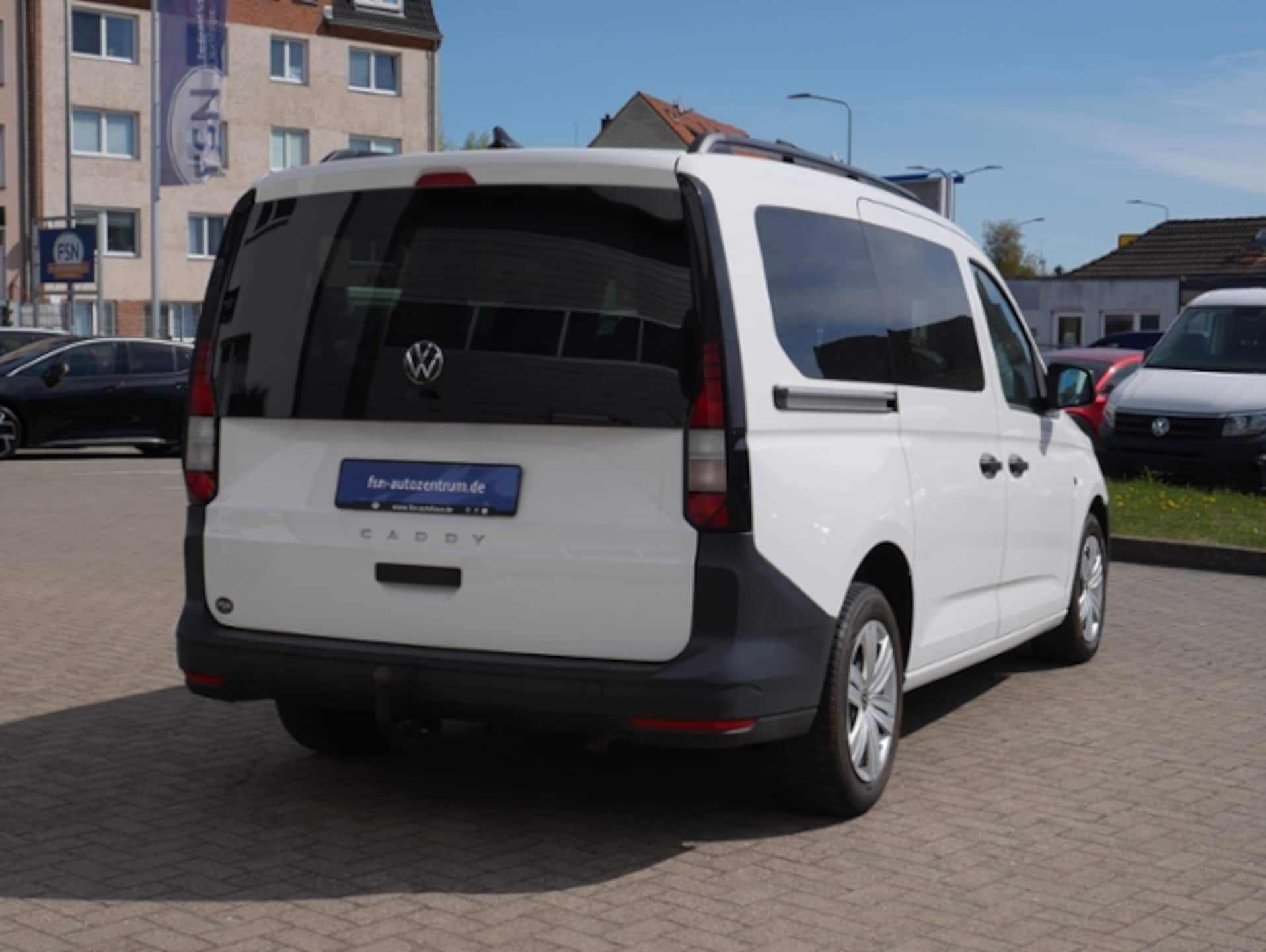 Volkswagen Caddy Maxi Kombi Basis-Modell