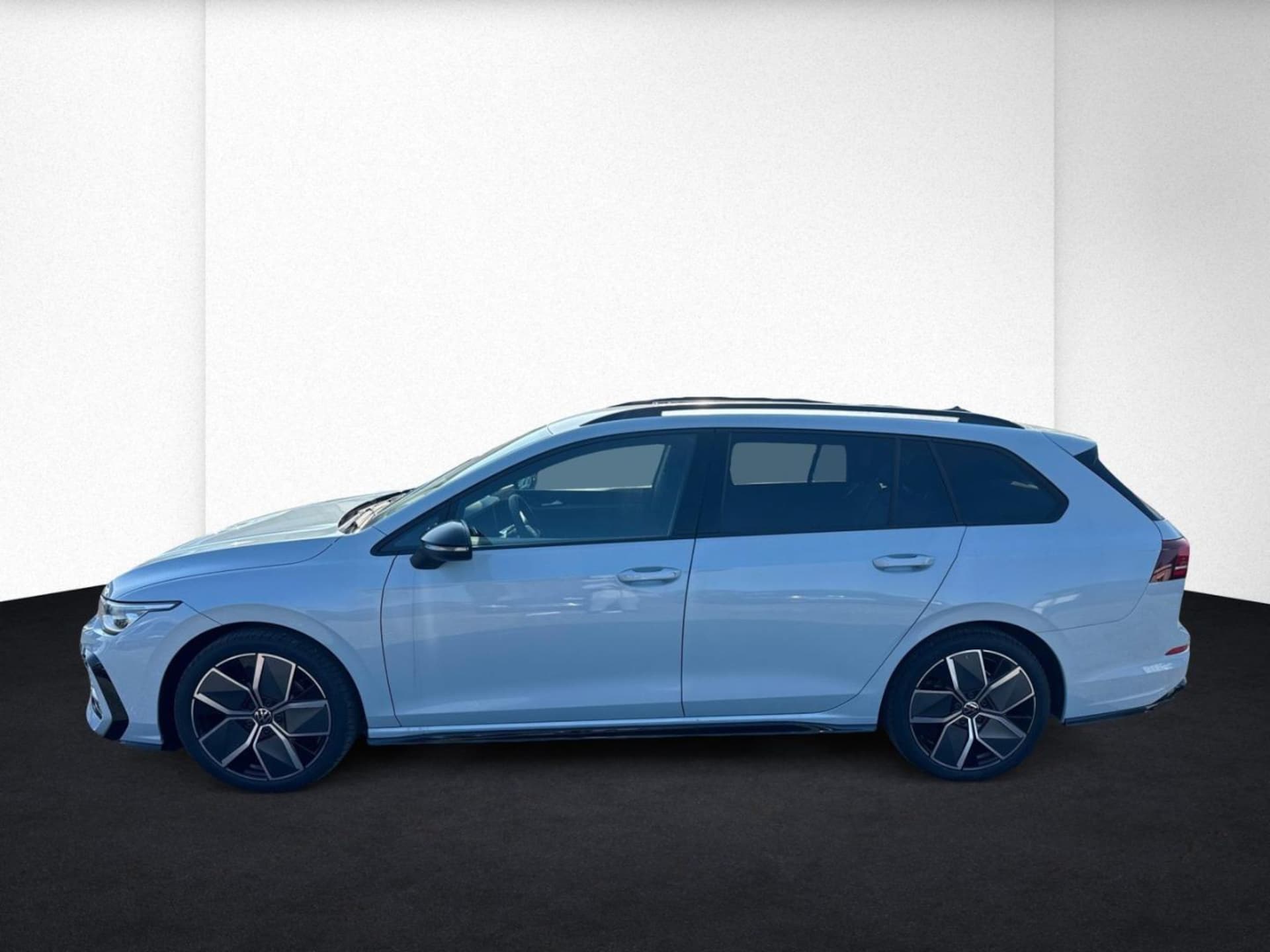 Volkswagen Golf Variant R-Line