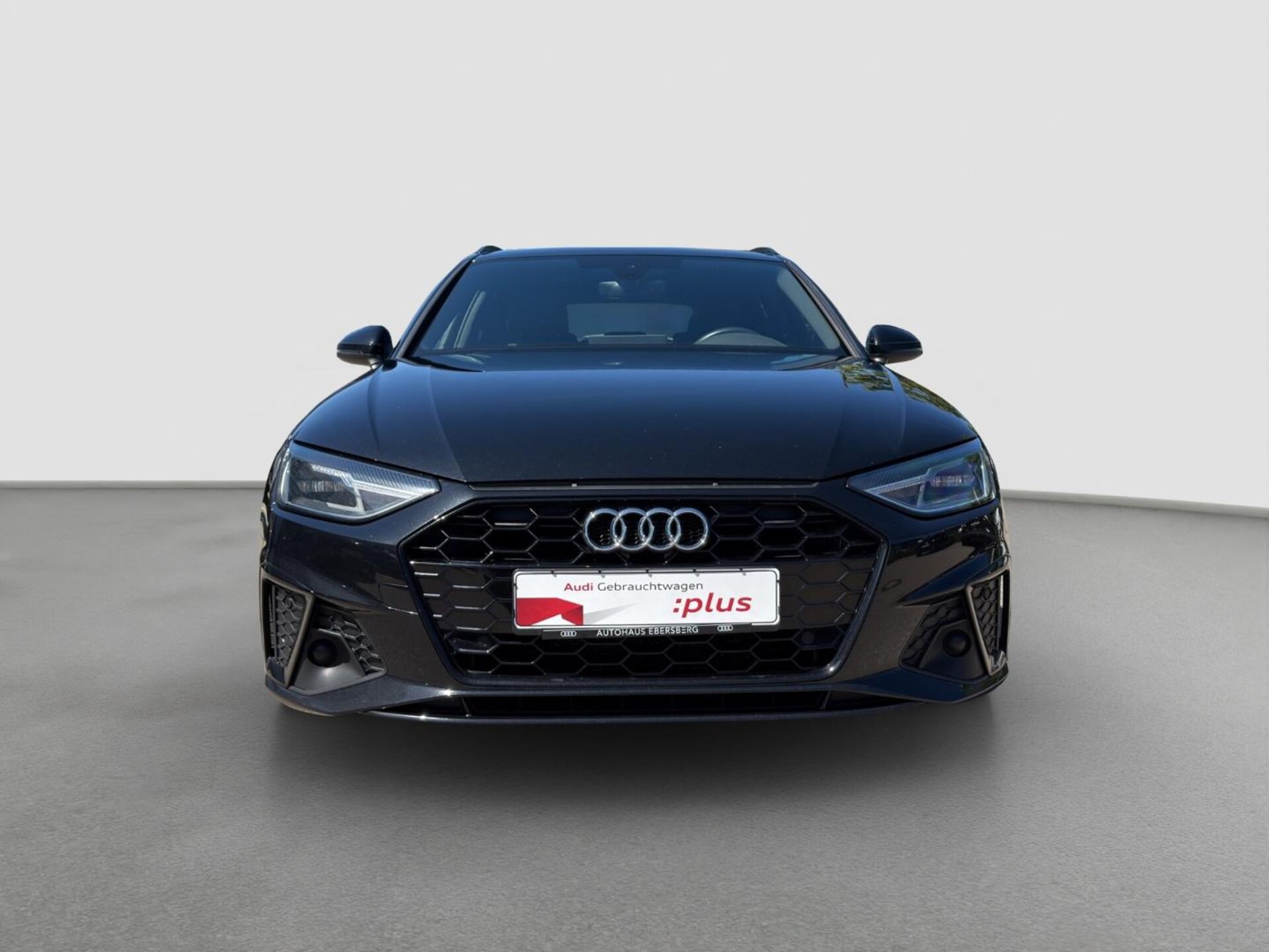 Audi A4 Avant S line