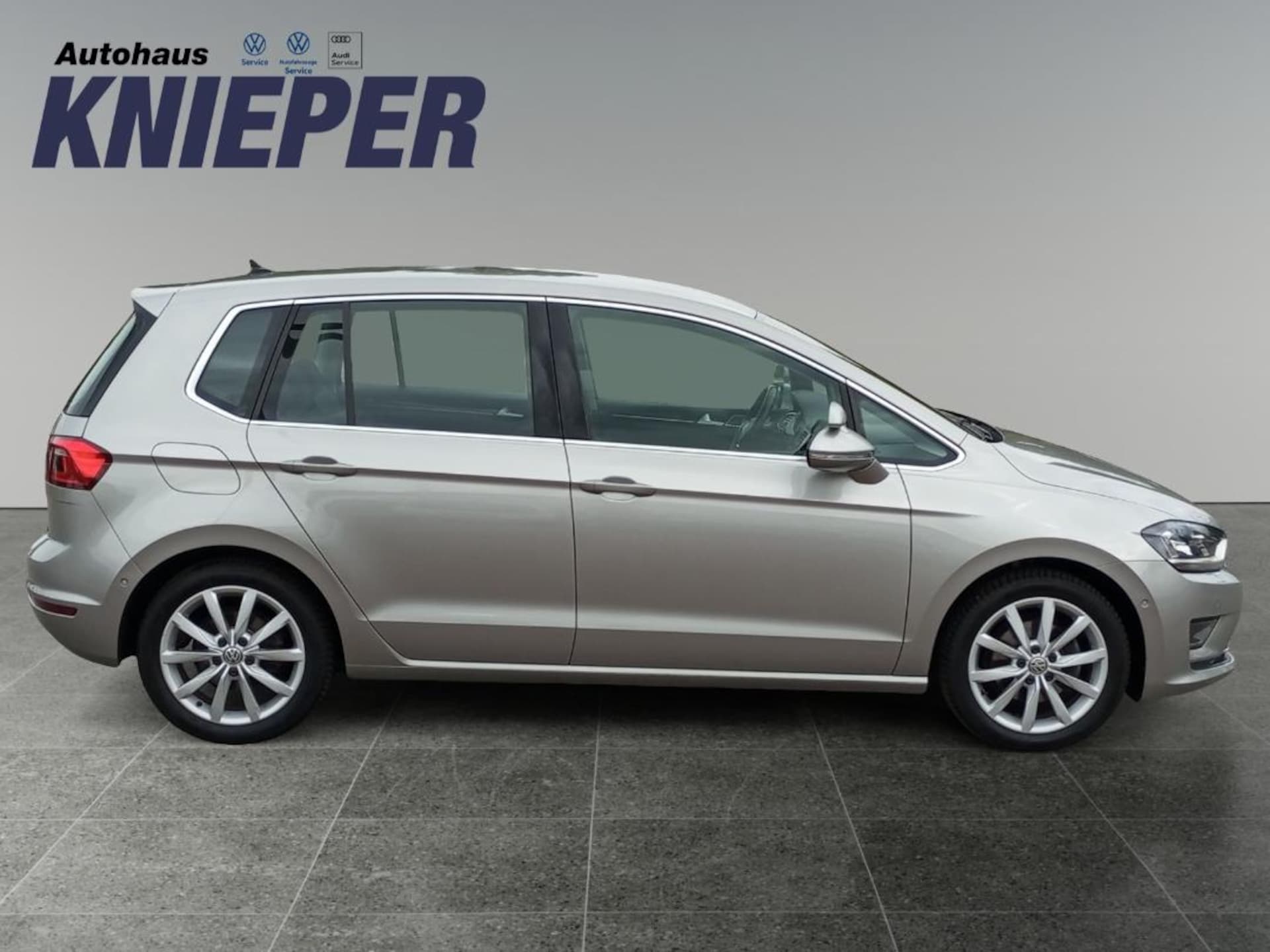 Volkswagen Golf Sportsvan Highline