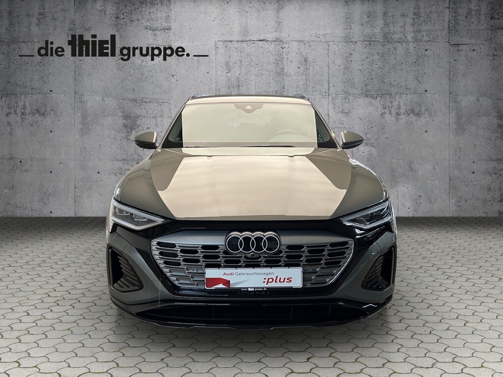 Image about Audi Q8 e-tron S line 50 e-tron quattro