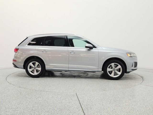 2023 Audi Q7