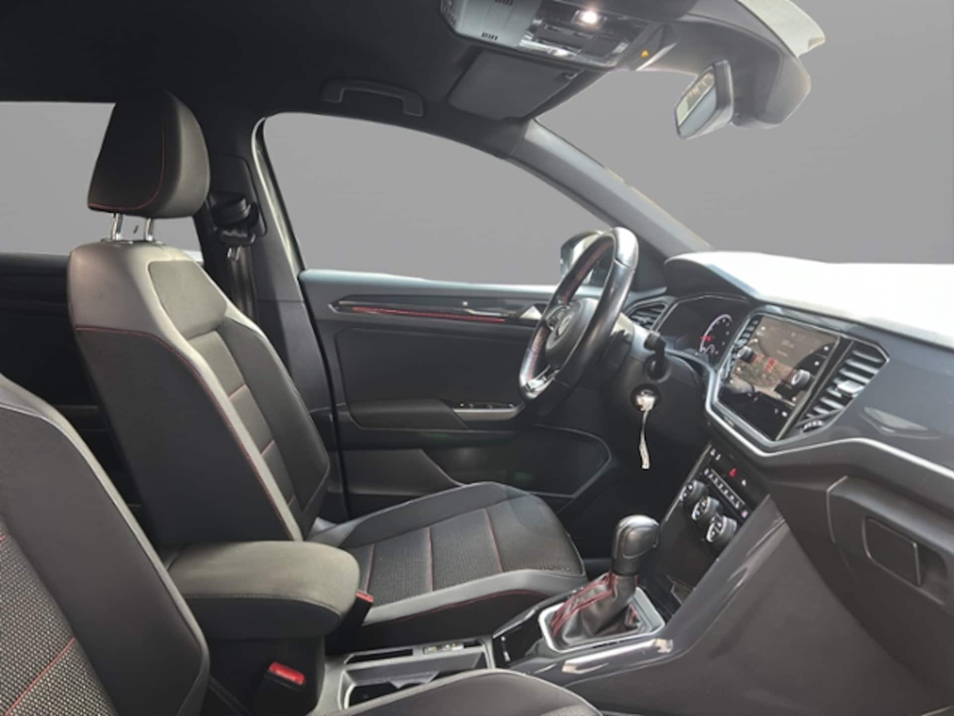 Volkswagen T-Roc Sport
