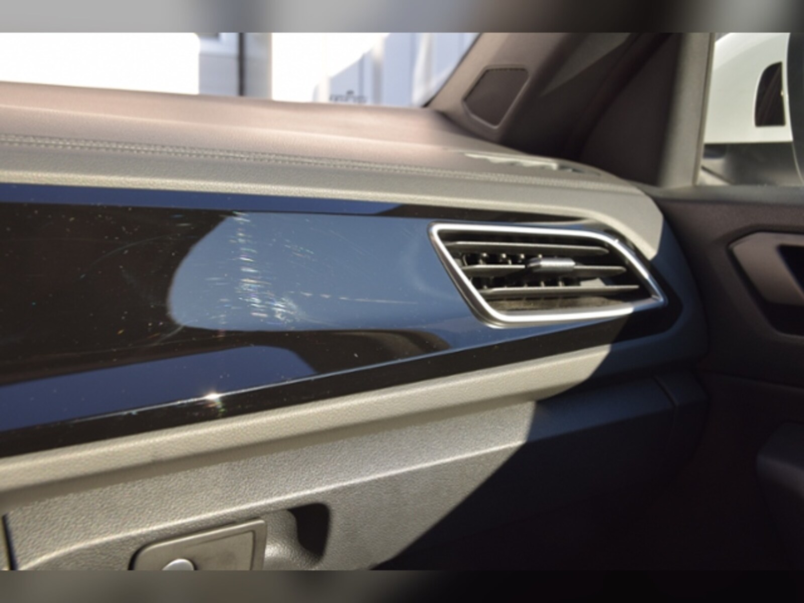 Volkswagen T-Roc Cabriolet – Bild 21