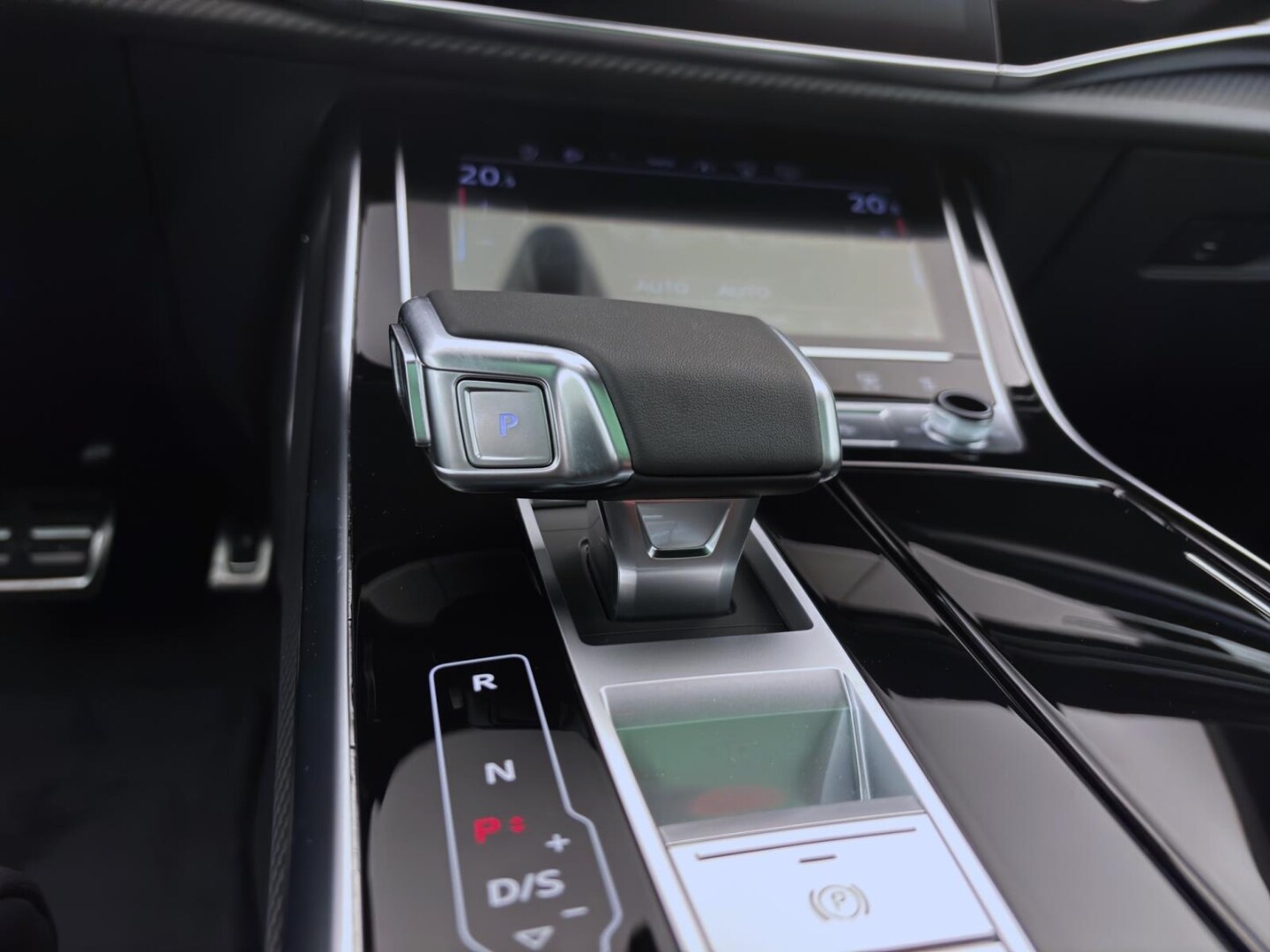 Image about Audi Q8 SUV 50 TDI quattro tiptronic