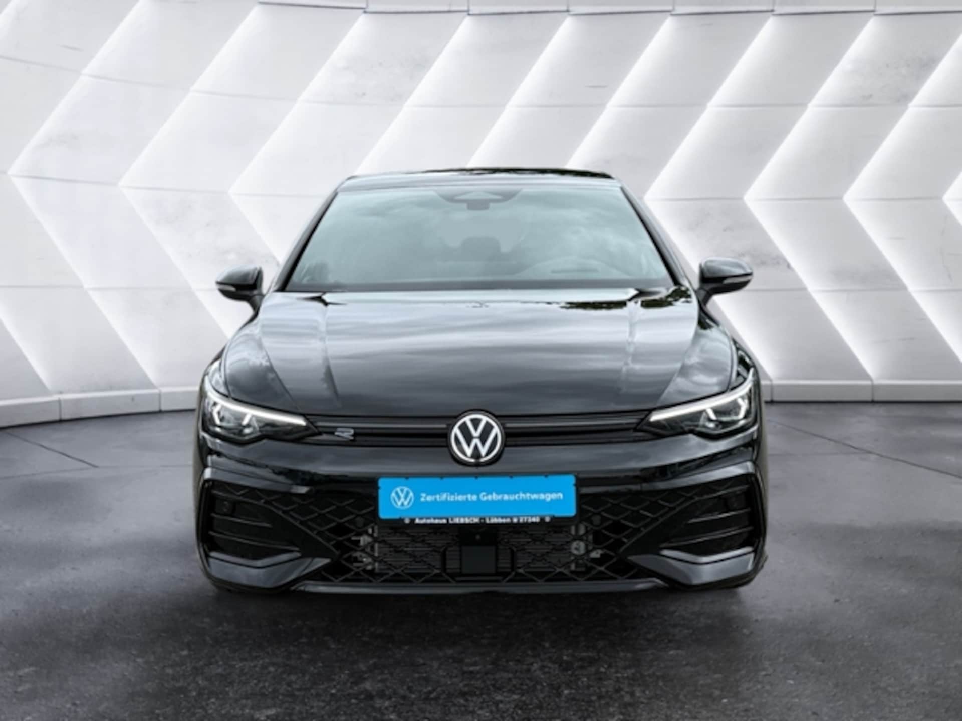 Volkswagen Golf R-Line