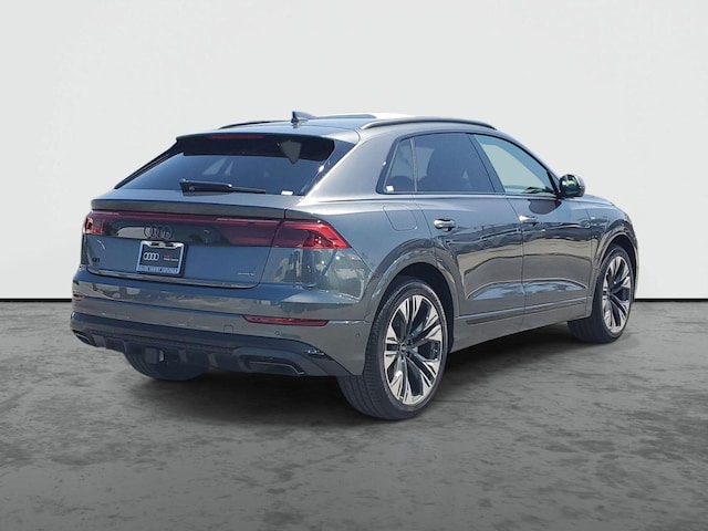 2026 Audi Q8