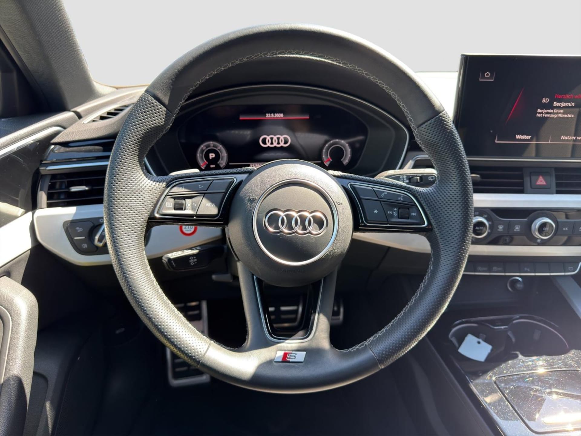 Audi A4 Avant S line
