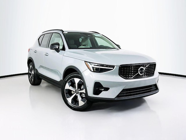 2026 Volvo XC40