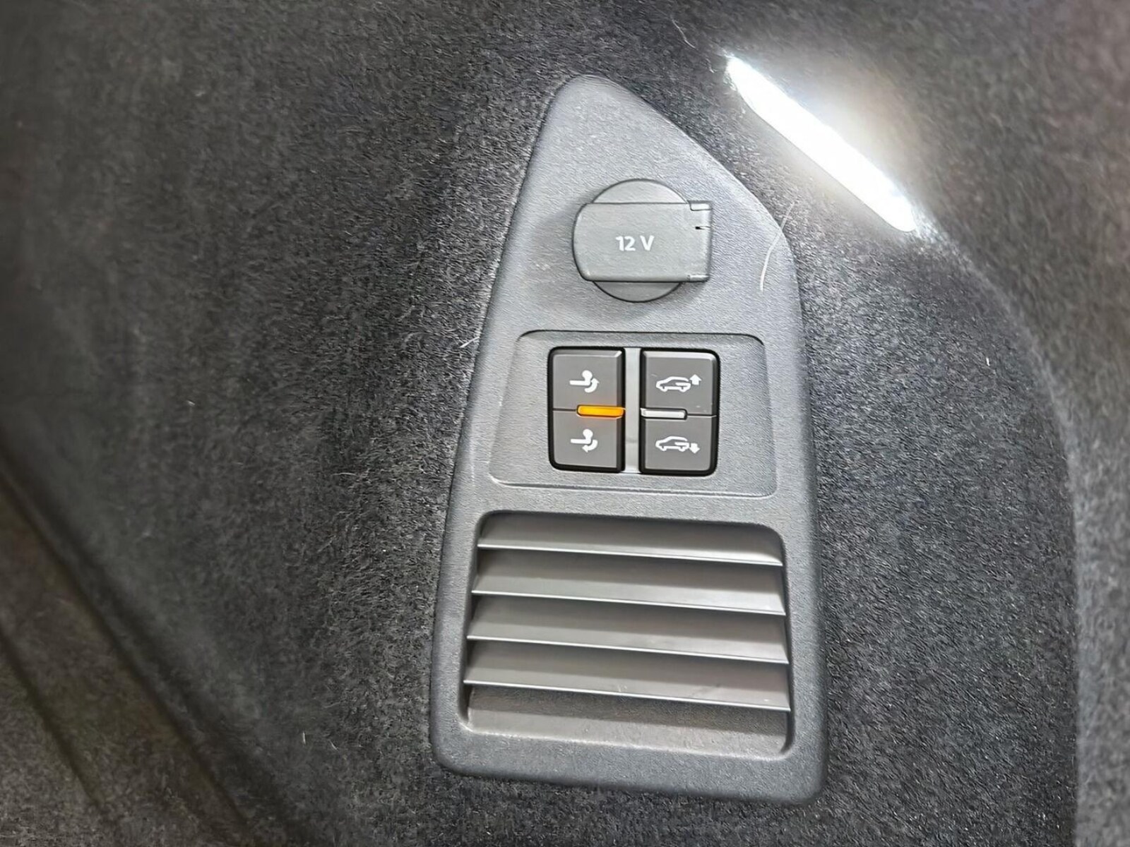 Volkswagen Touareg – Bild 20