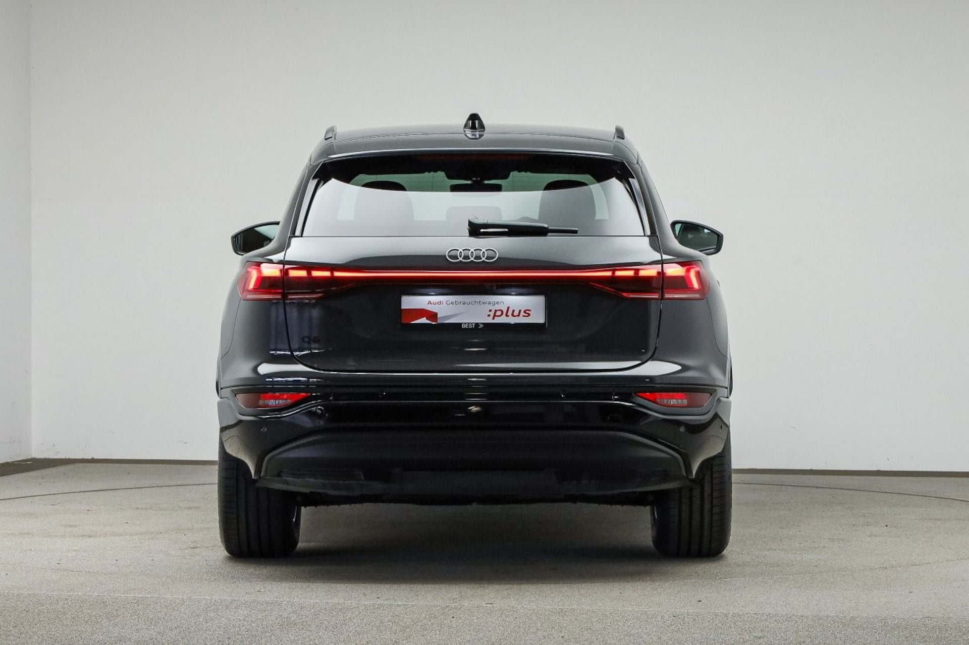 Audi Q6 SUV e-tron