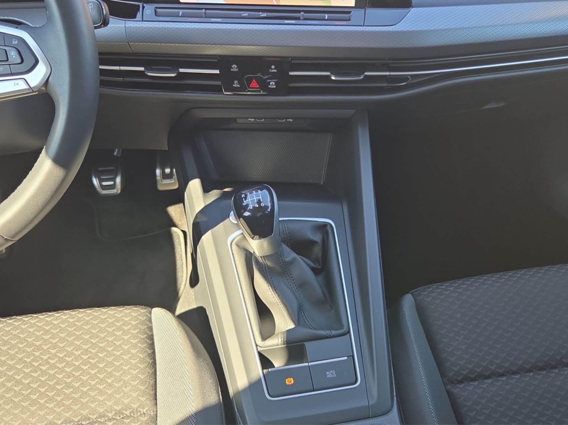Volkswagen Golf Active