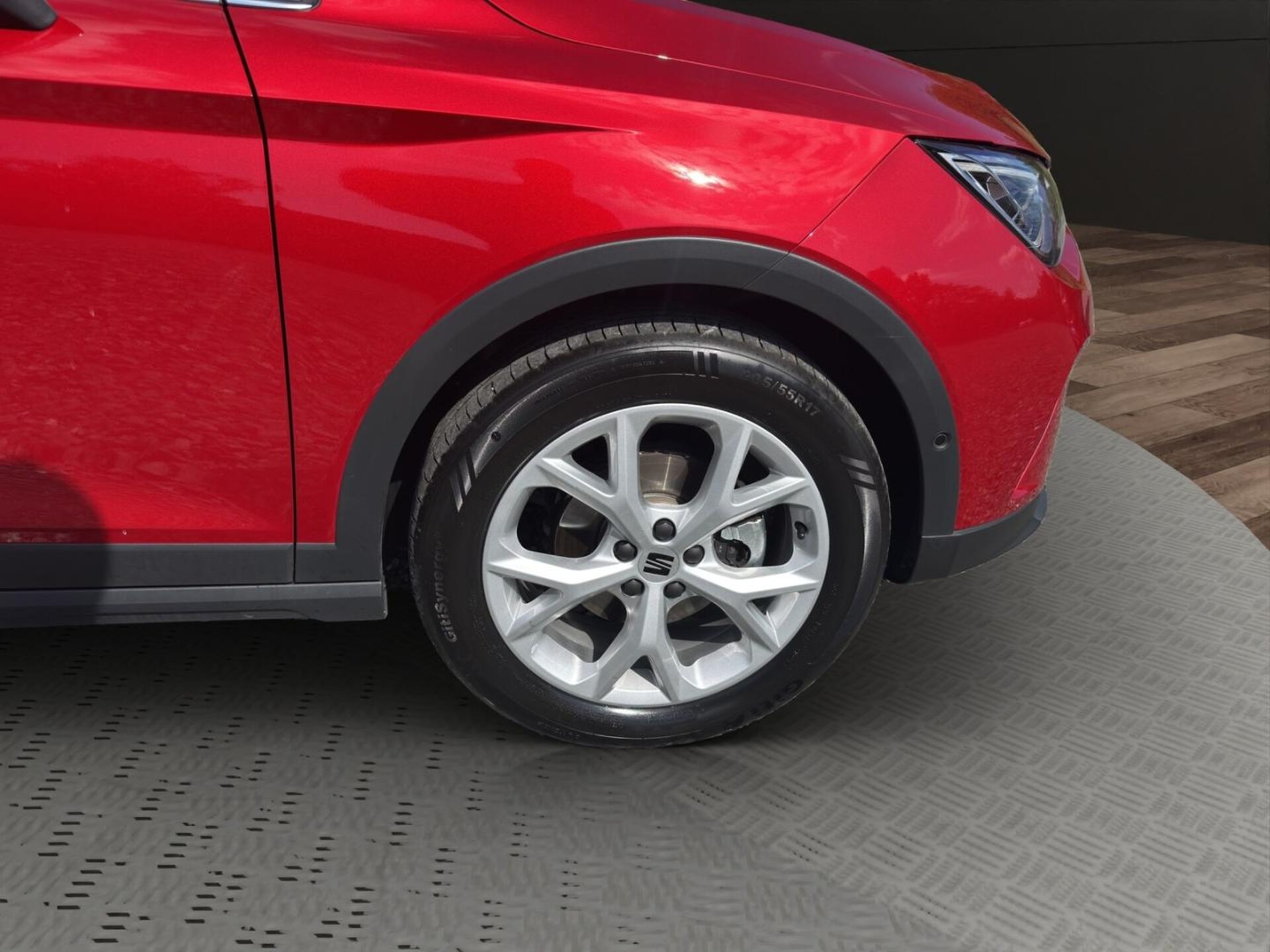 SEAT Arona FR
