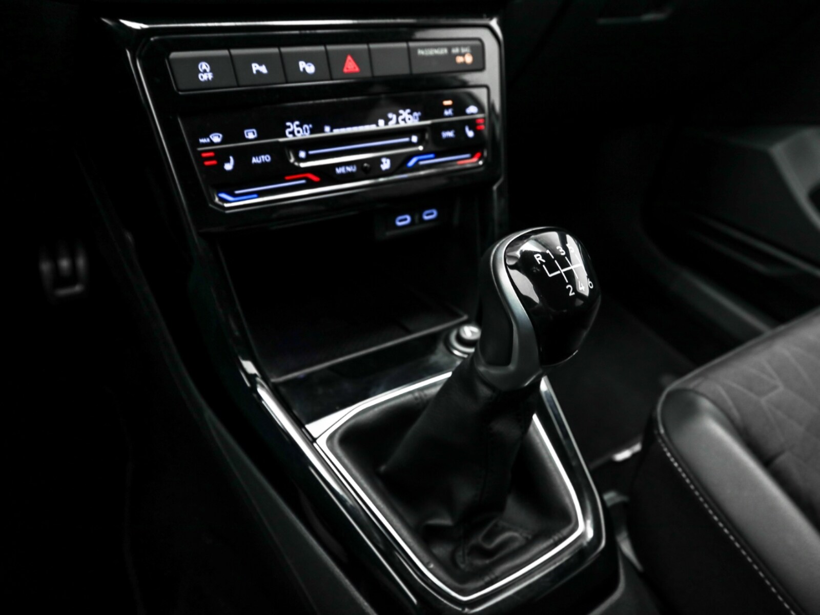 Volkswagen T-Cross – Bild 10