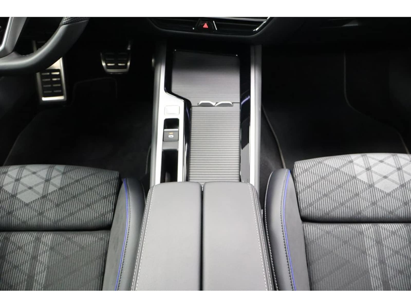 Volkswagen Passat – Bild 14