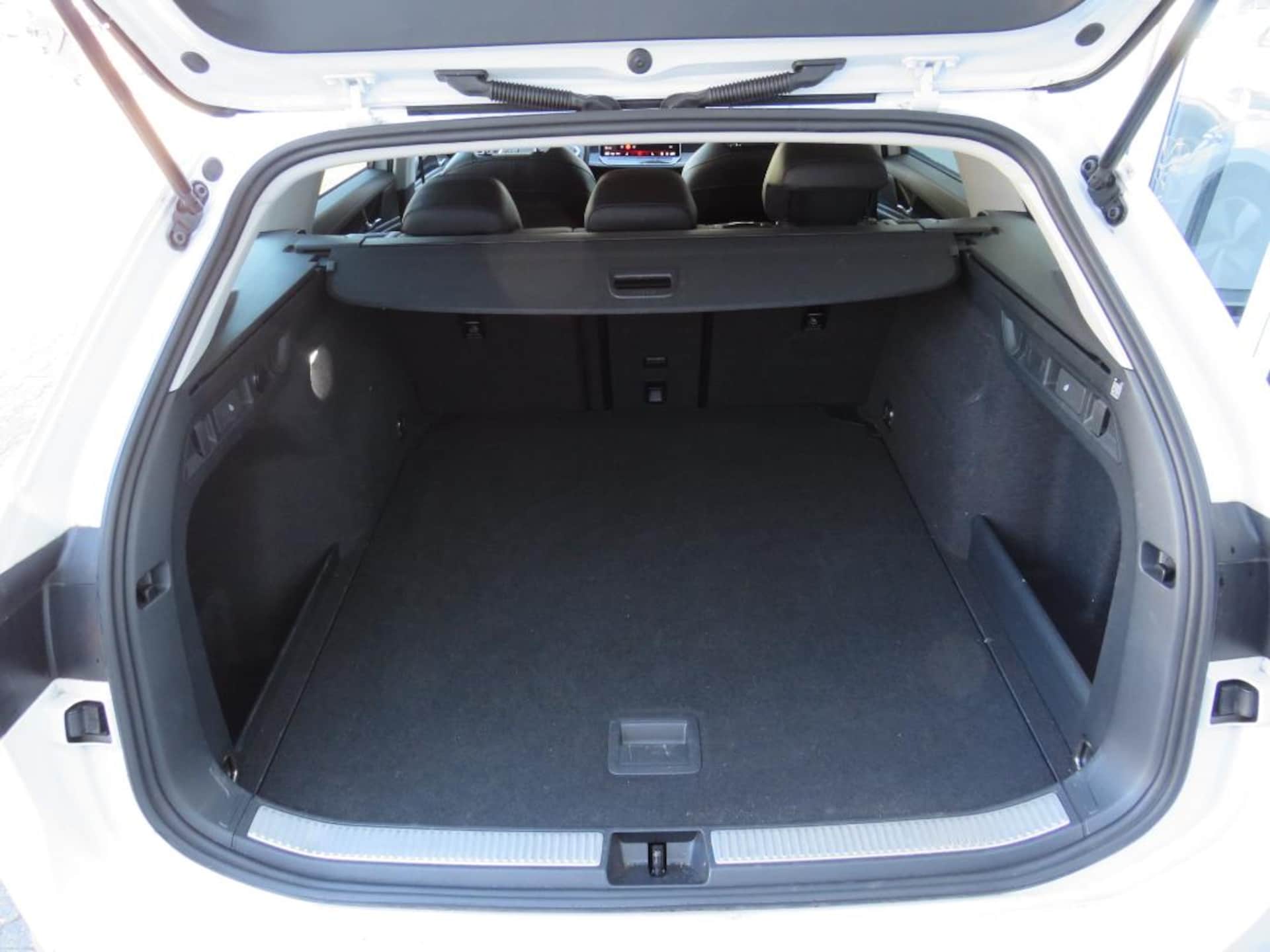 Volkswagen Passat Variant Business