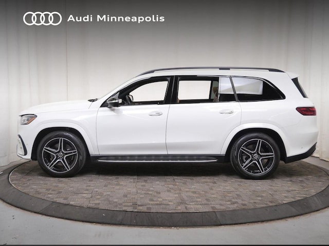 2024 Mercedes-Benz GLS 450